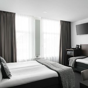 Dreibettzimmer